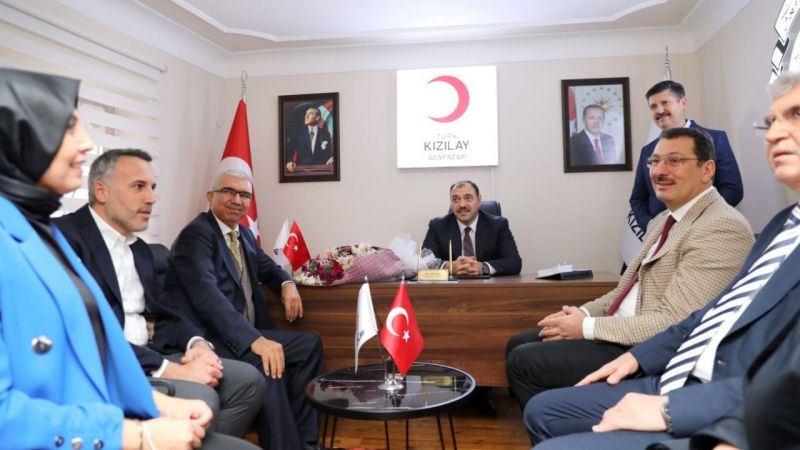 Türk Kızılay Adapazarı Şubesinin yeni hizmet binası açıldı