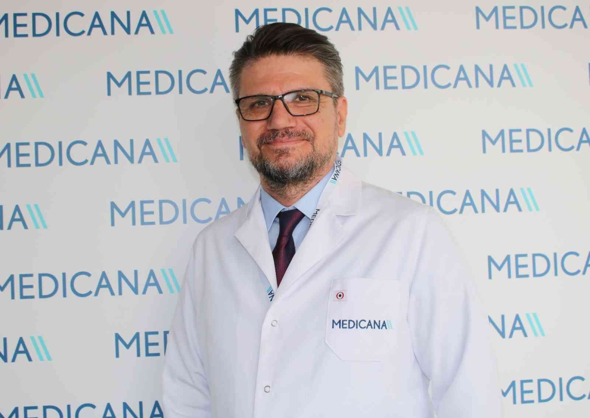 Dermatoloji Uzmanı Dr. Bostancı: 