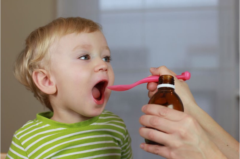 Bilinçsiz şurup kullanımı küçük çocuklarda sağlık sorunlarına neden olabiliyor