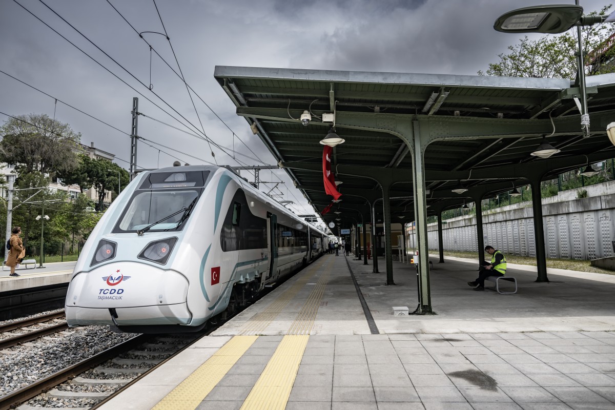 İlk Milli Elektrikli Tren Seti İstanbul'da vatandaşlarla buluştu