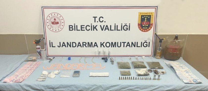 Uyuşturucu ticareti şüphelisi 6 kişi gözaltına alındı