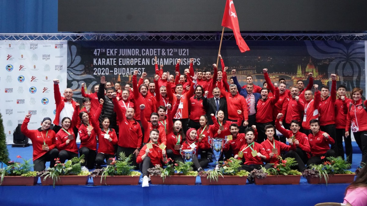  Karate Milli Takımı, Avrupa Oyunlarına Sakarya'da Hazırlanıyor