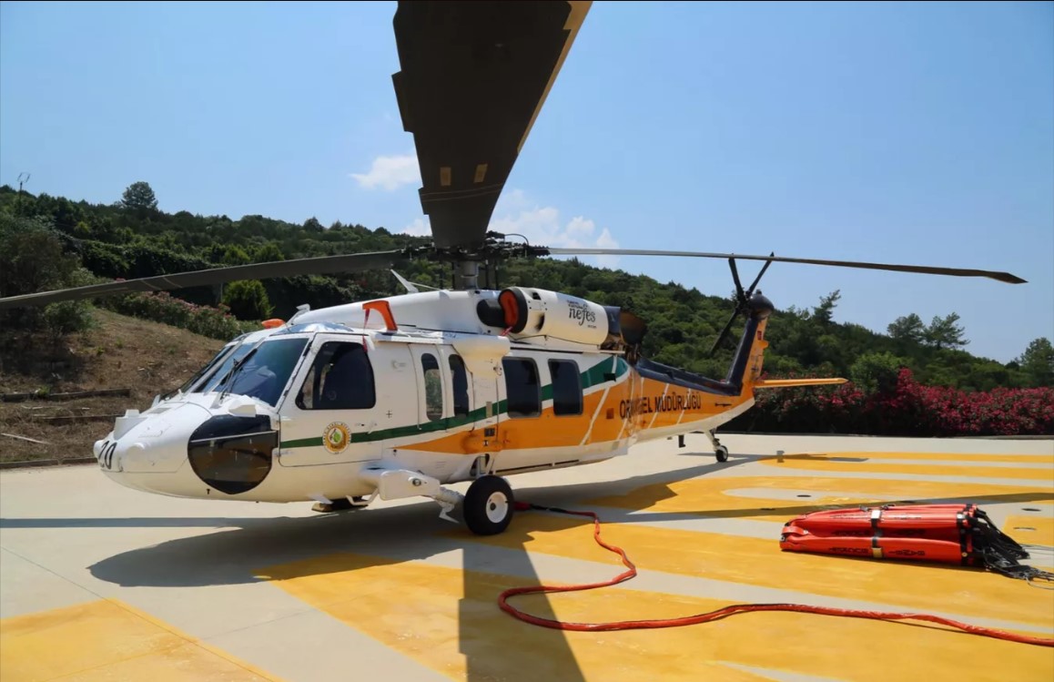 TUSAŞ'ın ürettiği yangın söndürme helikopteri göreve başladı
