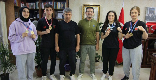  Nevzat İnanç, Türkiye Boks Şampiyonlarını ağırladı
