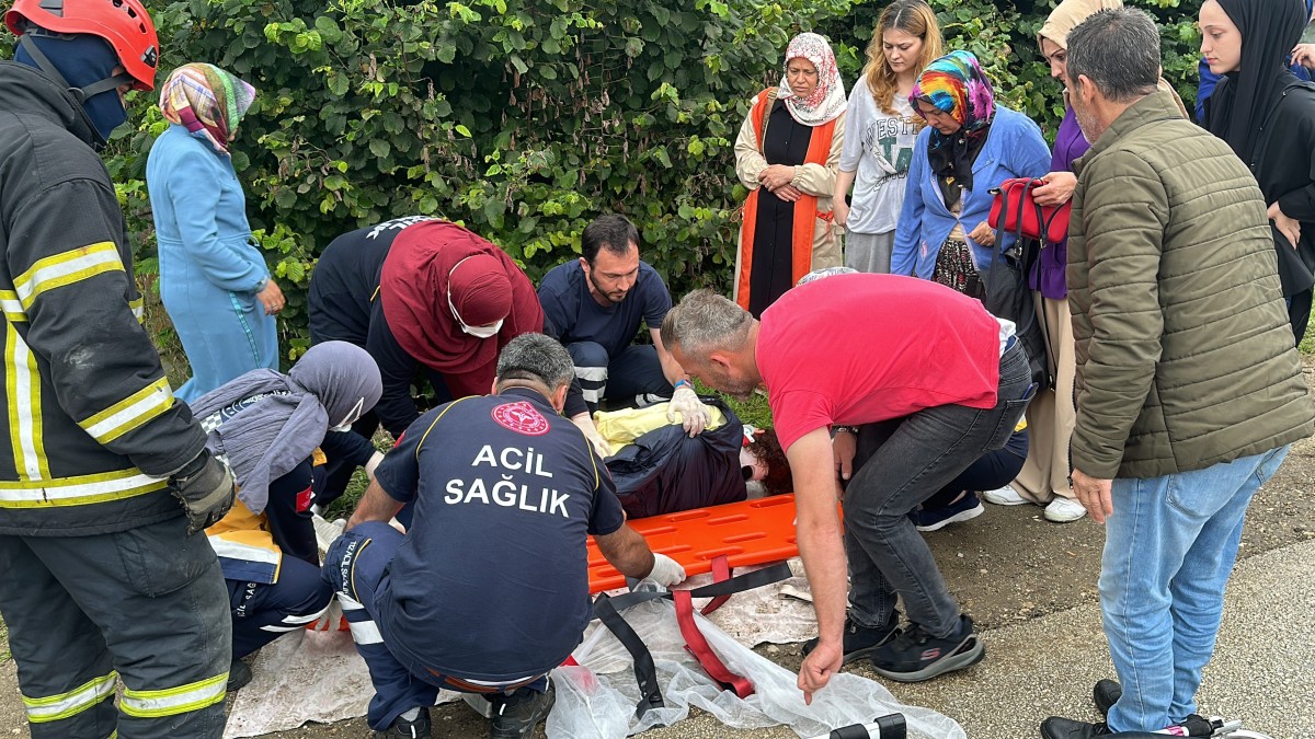 Düzce’de iki ayrı kazada 7 kişi yaralandı
