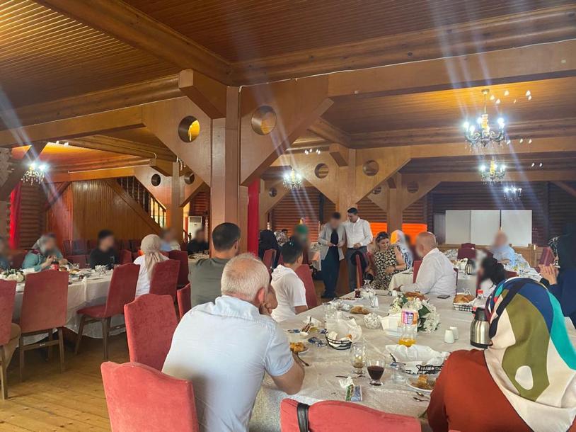Koruyucu Aileler Yemekte Buluştu
