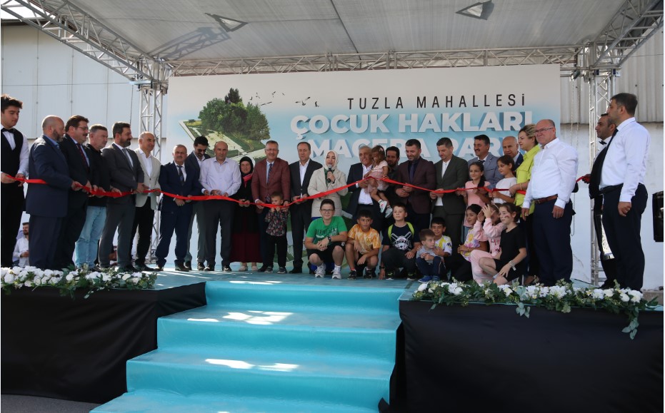 Adapazarı'nda Çocuk Hakları Macera Parkı hizmete açıldı