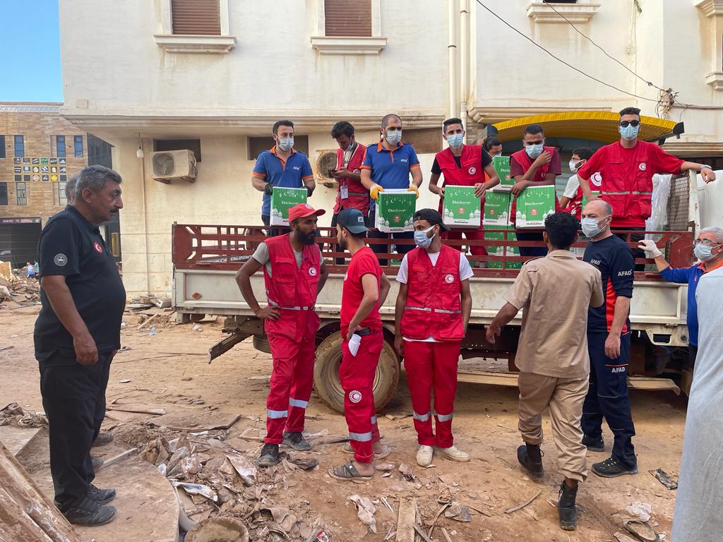 Sakarya AFAD, Libya’da İnsani yardım dağıtımına destek verdi.