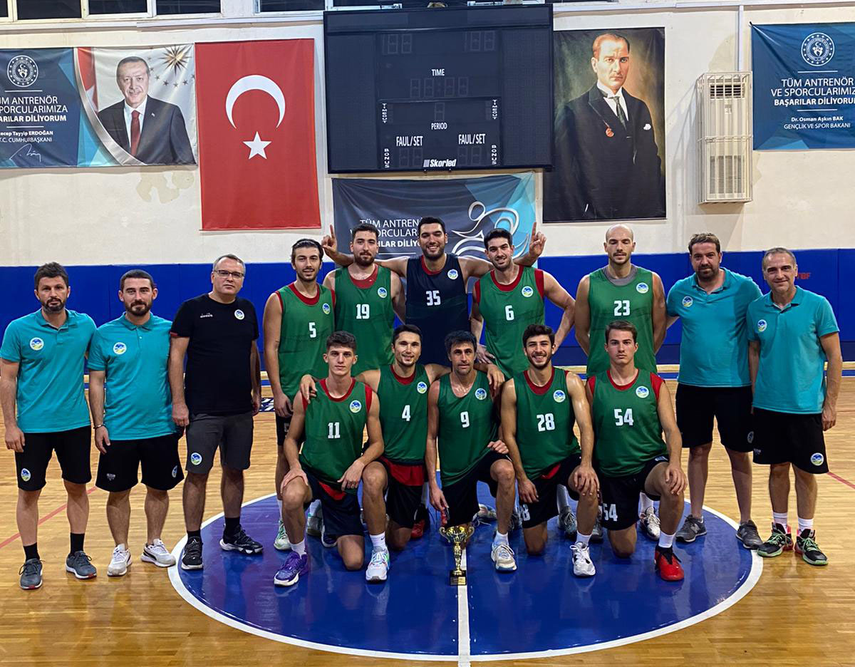 Sakarya Büyükşehir Basketbol Hazırlık Turnuvasında Kupaya Uzandı