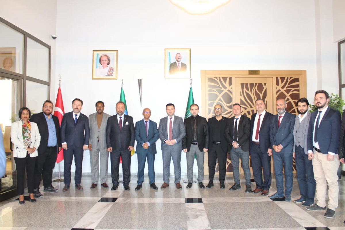 ASRİAD Sakarya’dan Etiyopya Büyükelçiliği’ine iade-i ziyaret