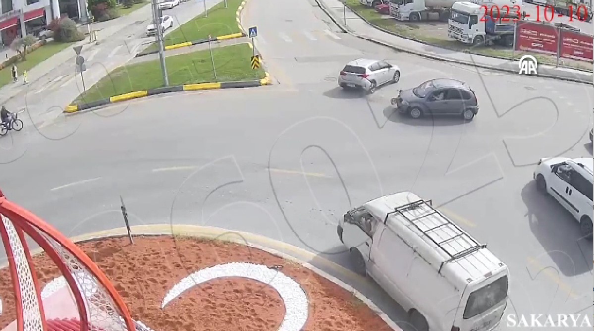 Sakarya'daki trafik kazaları KGYS kameralarında
