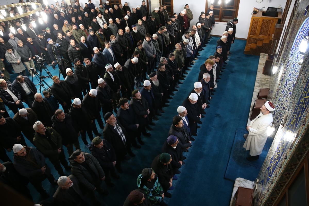 Diyanet İşleri Başkanı Erbaş, Sakarya'da Filistin için dua programına katıldı