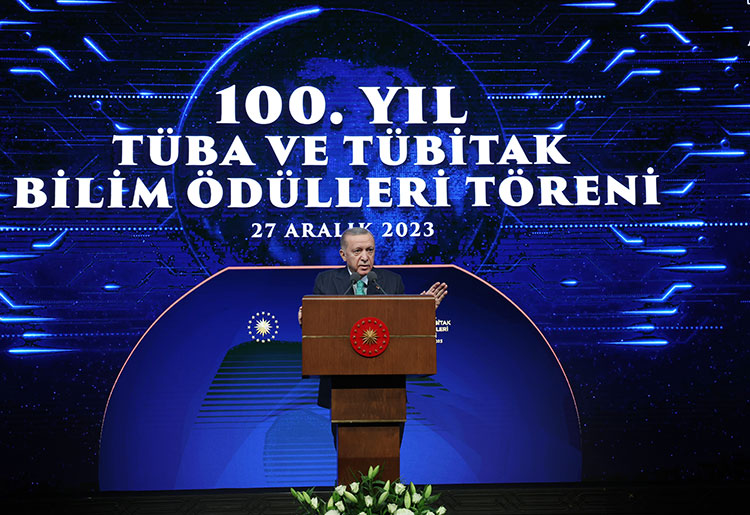 Cumhurbaşkanı Erdoğan: Terör saldırıları kutlu yürüyüşümüzü asla durduramayacak