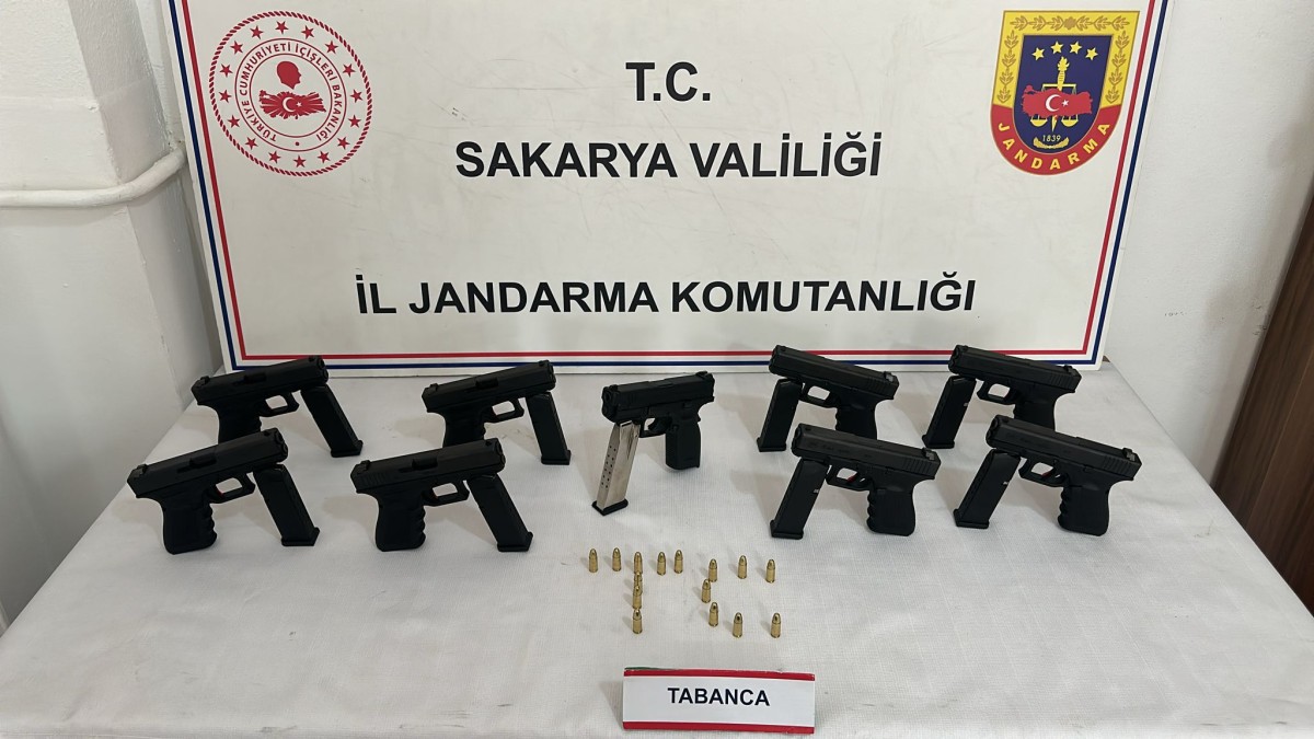 Sakarya'da silah kaçakçılığı operasyonunda 2 şüpheli gözaltına alındı