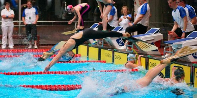 Paletli Yüzme Kulüplerarası Gençler Türkiye Şampiyonası Sakarya'da sona erdi