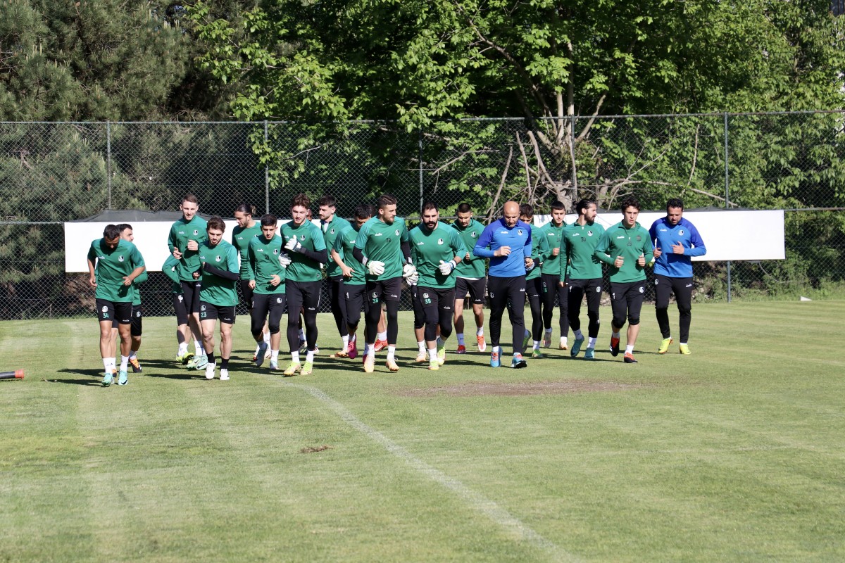 Sakaryaspor, Kocaelispor maçının hazırlıklarına başladı