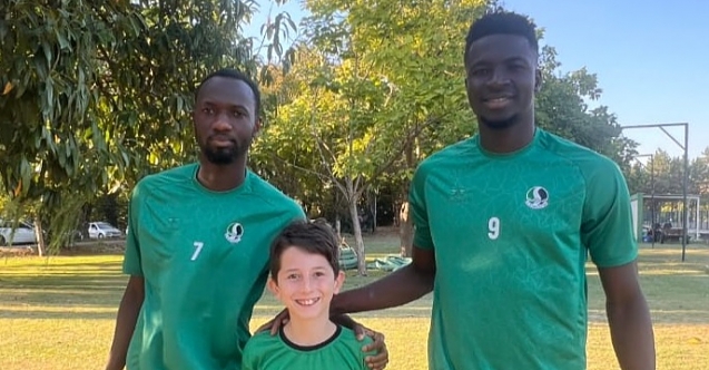 Farouk Oumar Comara takımla çalışmalara başladı