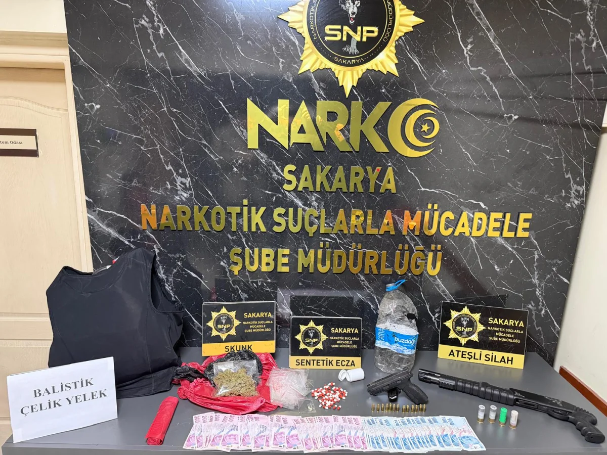 Sakarya'da Uyuşturucu Operasyonu: 3 Zanlı Tutuklandı