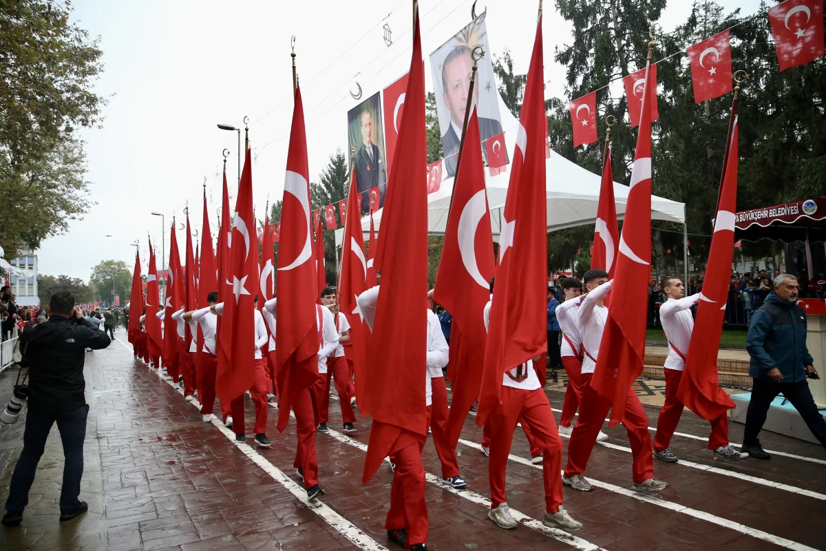 Sakarya'da Cumhuriyet'in 103. yılı kutlanıyor