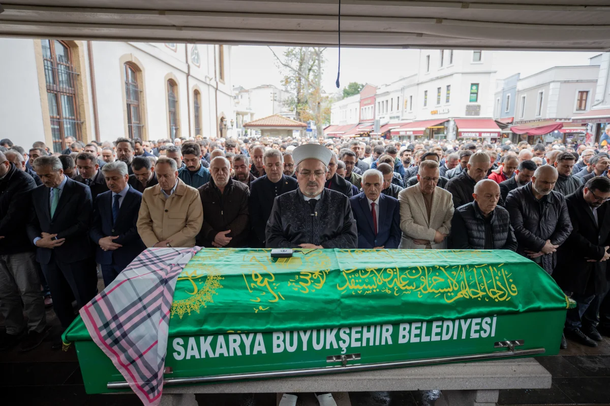 Tuna çiftin cenazeleri Sakarya'da defnedildi