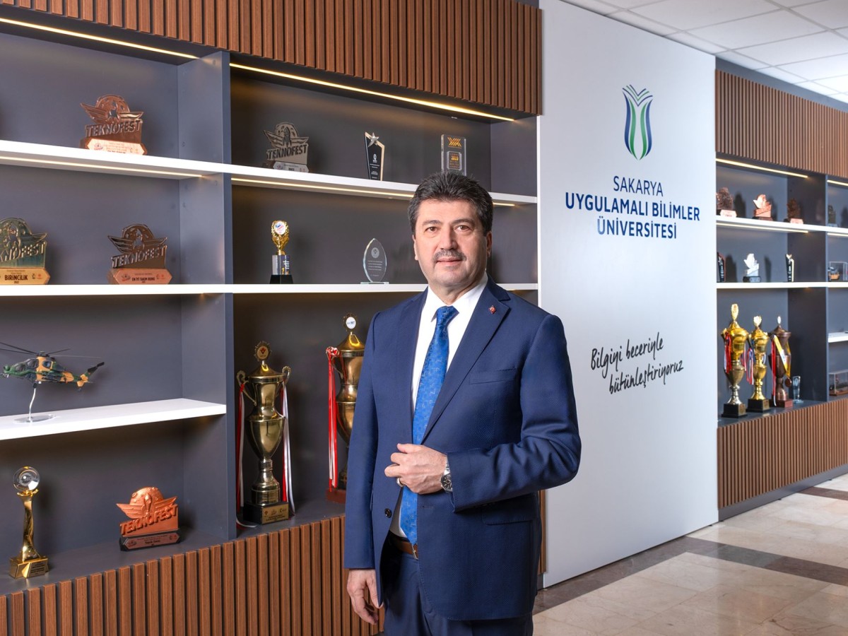 Rektör Sarıbıyık’tan Kurban Bayramı mesajı
