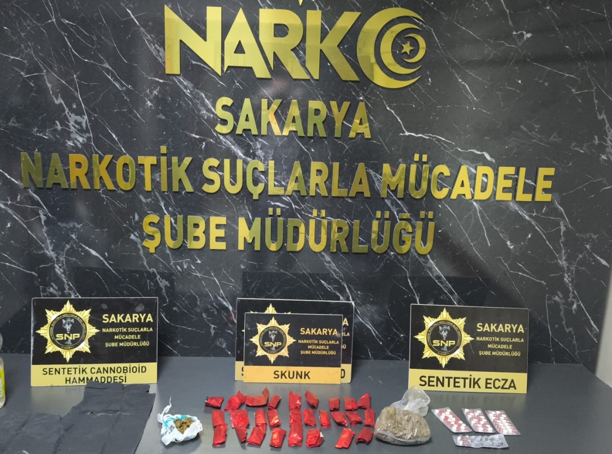 Sakarya'da uyuşturucu operasyonunda yakalanan zanlı tutuklandı