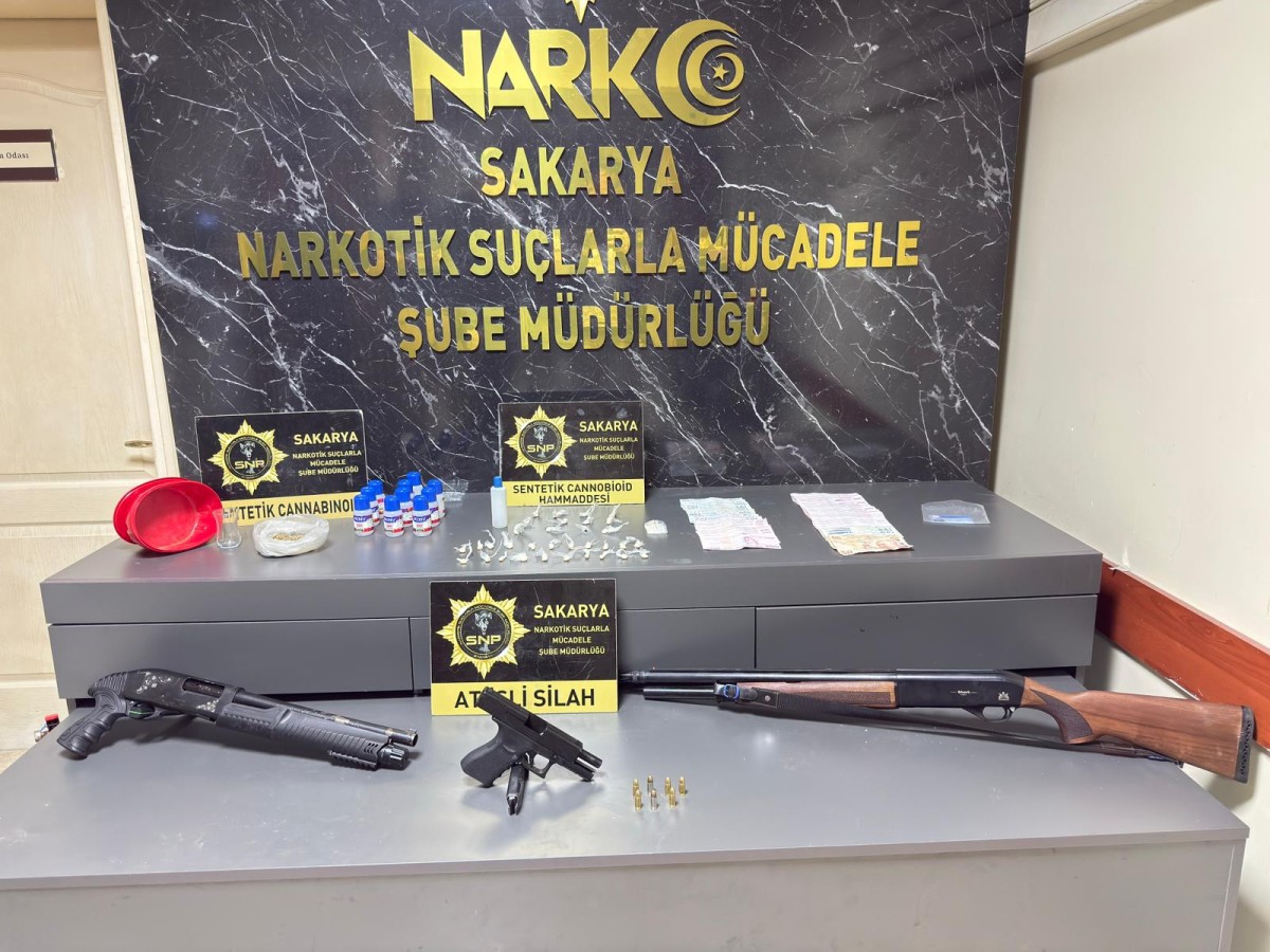 Sakarya'da uyuşturucu operasyonunda yakalanan zanlı tutuklandı