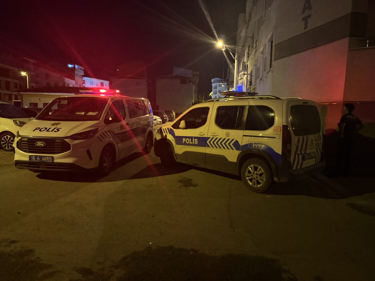 Bursa'daki bıçaklı kavgada 1 kişi yaralandı