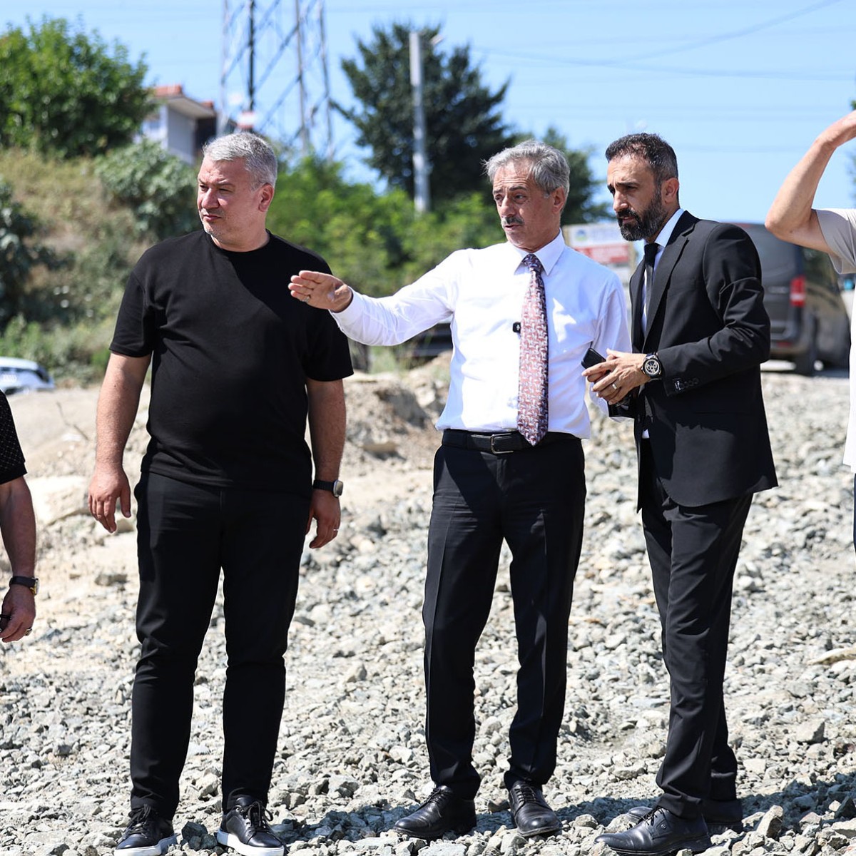 Başkan Alemdar yerinde inceledi: “Binlerce sürücü Serdivan’dan direkt ulaşabilecek”