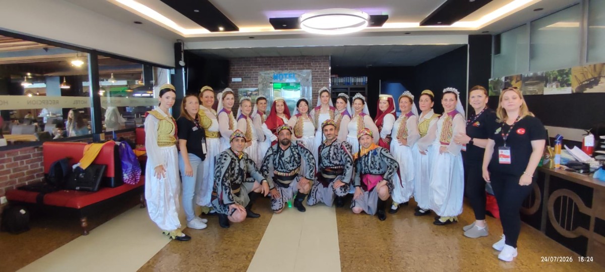 FOLKART, Kosova’daki Uluslararası Opoja Halk Oyunları ve Kültür Festivali’nden Özel Ödülle Döndü