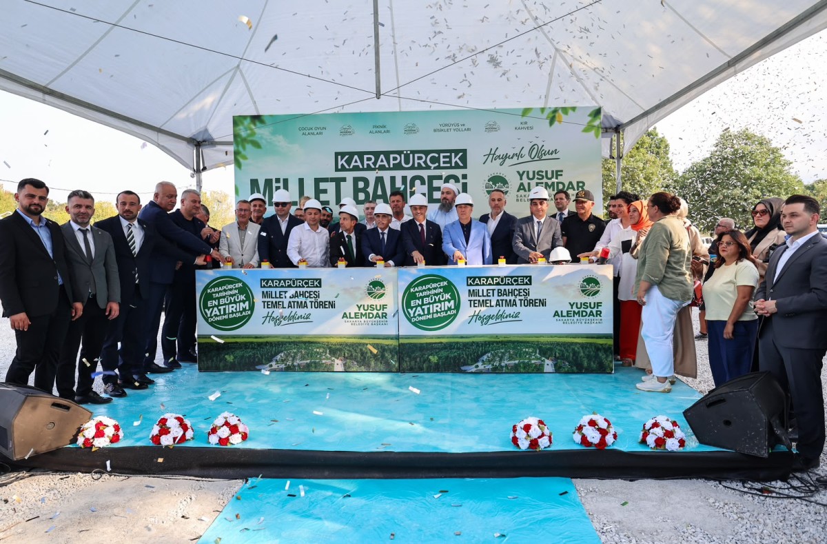 Sakarya'da Karapürçek Millet Bahçesi'nin temeli atıldı.