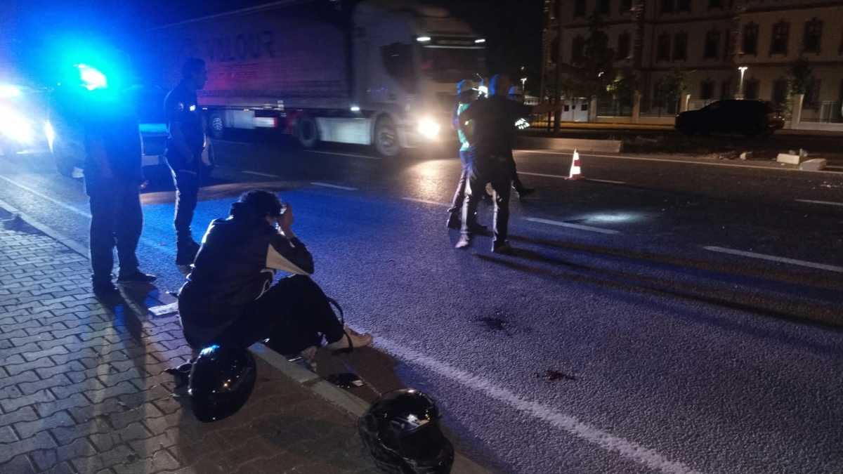 Bursa'da devrilen motosikletin sürücüsü yaşamını yitirdi