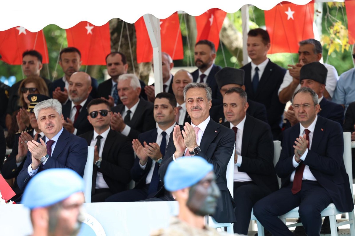Başkan Alemdar, “Zafer coşkumuz ülkemizin dört bir yanında hiç eksilmesin”