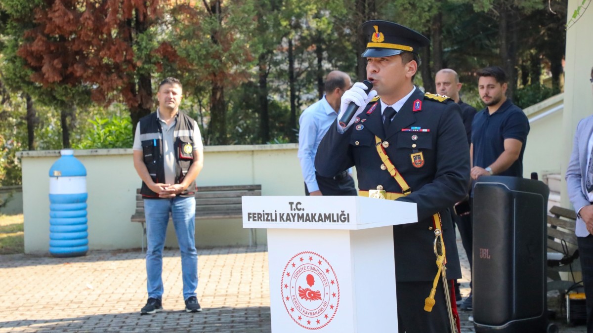 Ferizli’de Zafer Bayramı Coşkusu Büyük Akgöl'ün Sularında