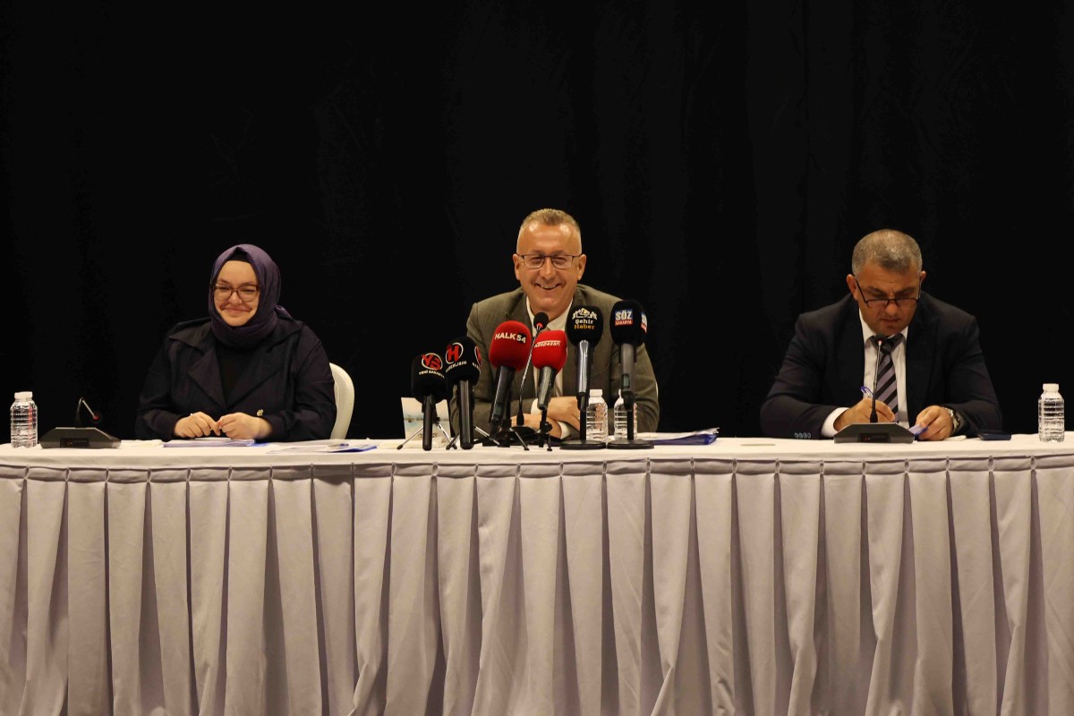 ADAPAZARI EYLÜL AYI MECLİSİ TOPLANDI