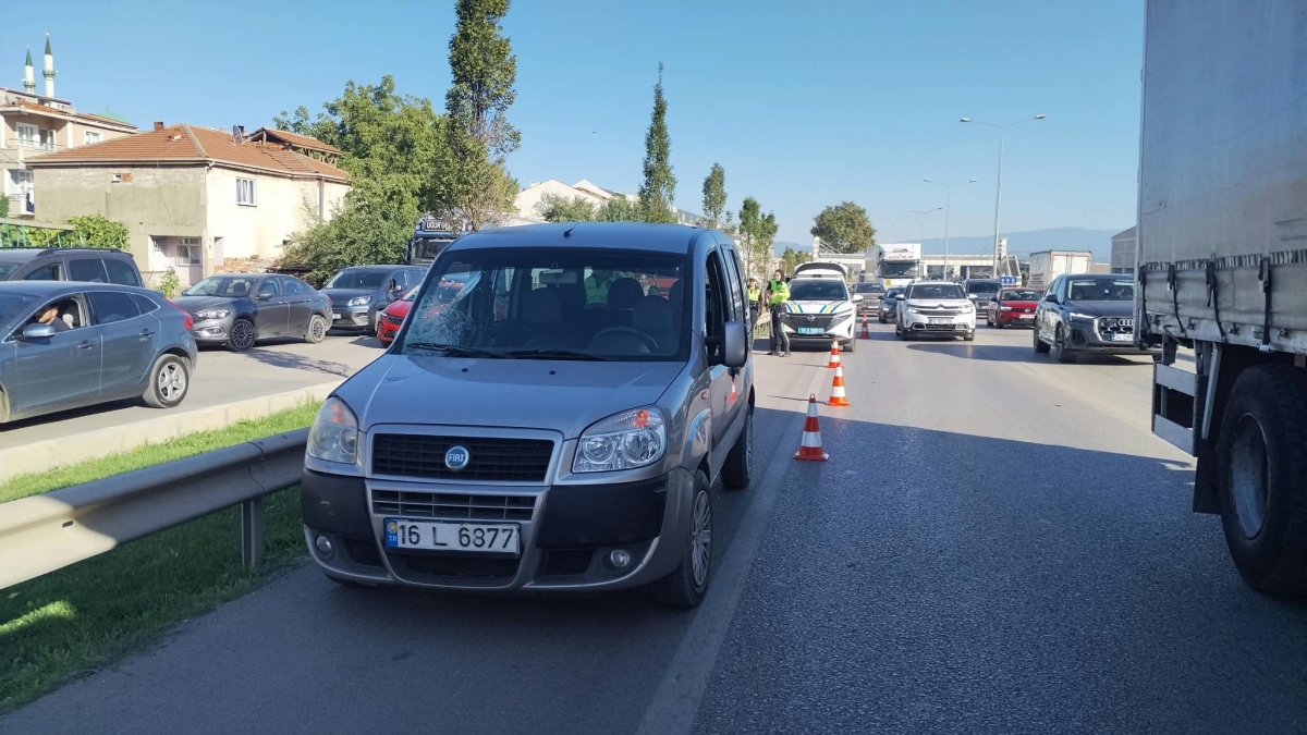 Bursa'da otomobilin çarptığı 13 yaşındaki Ayşe Gölen hayatını kaybetti