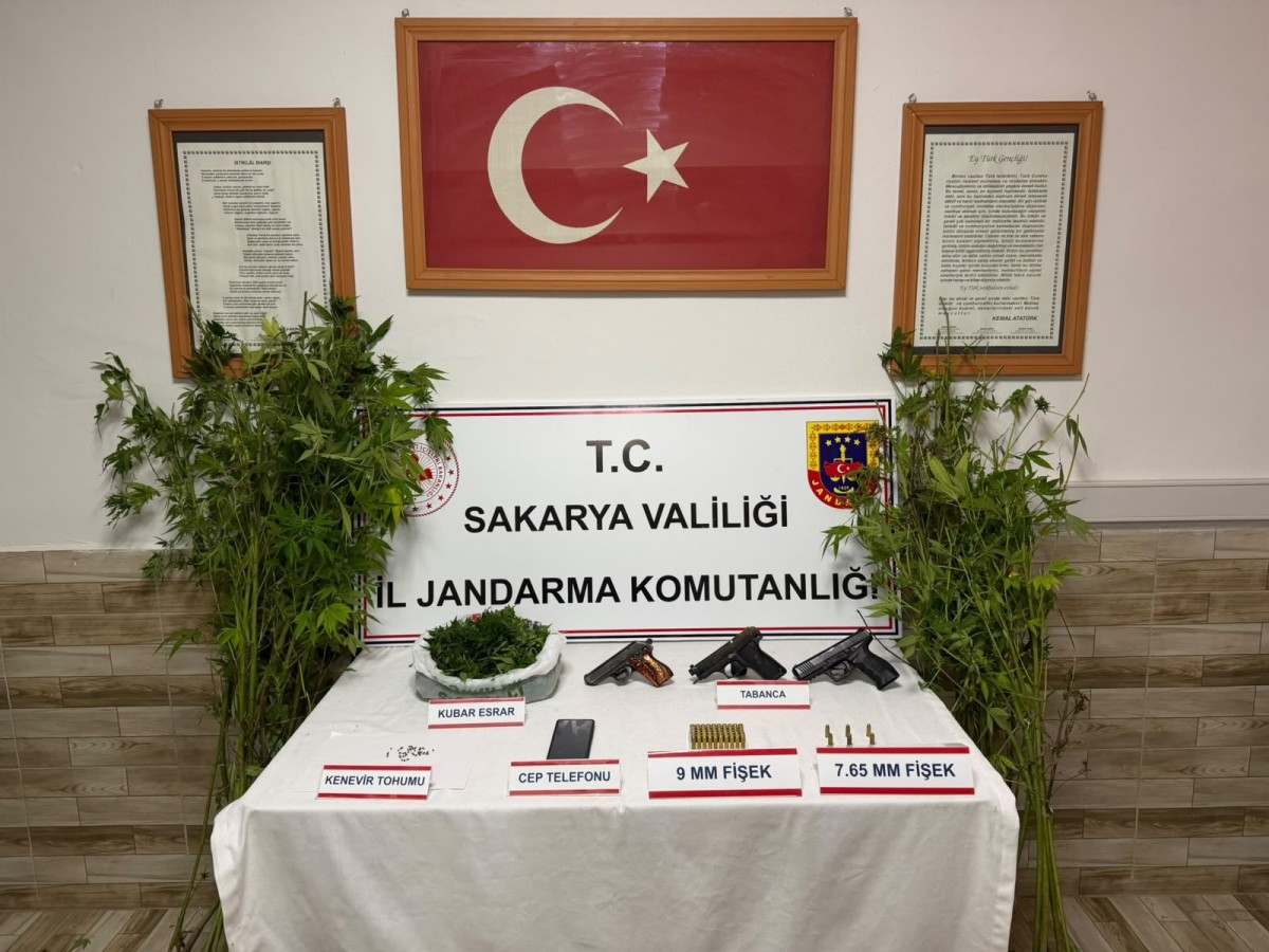 Sakarya'daki operasyonda 6 kilo 250 gram esrar ele geçirildi
