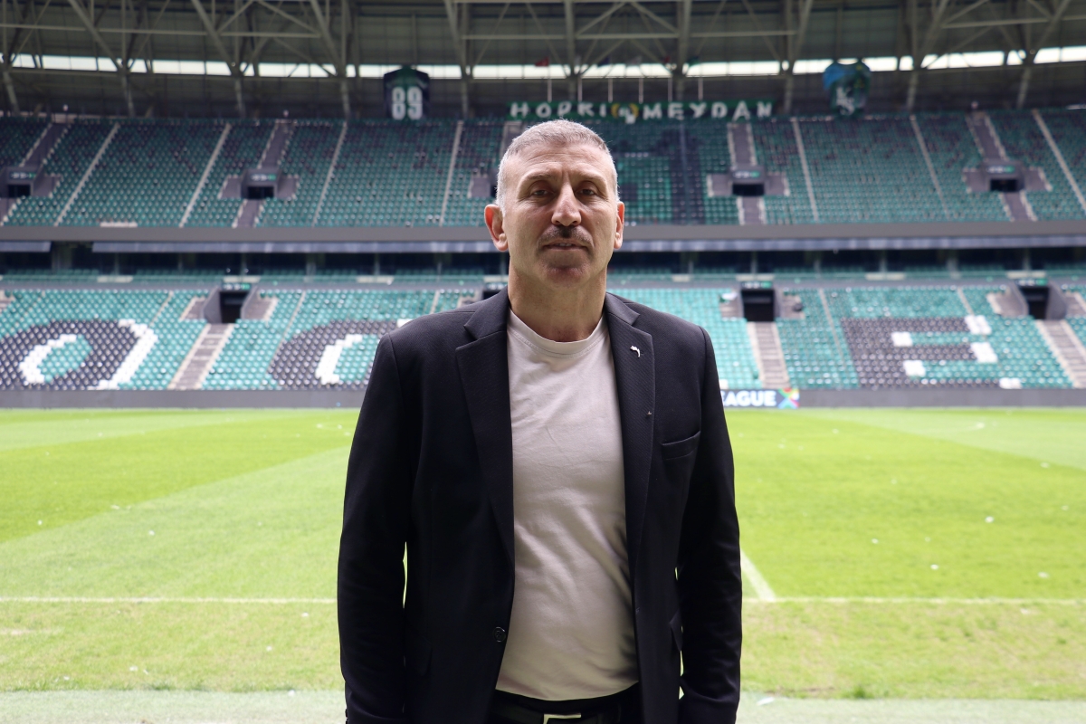 Kocaeli Stadyumu Türkiye-Fransa maçına hazır